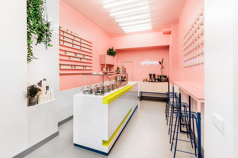  店面很窄很深怎么裝修？這樣布置更合理